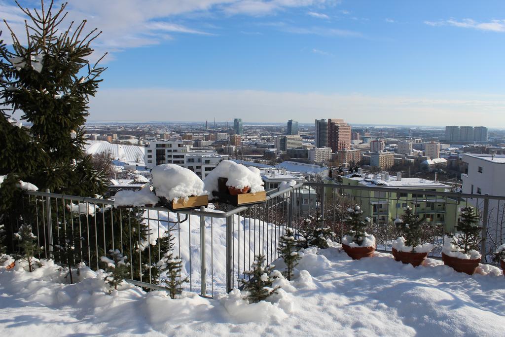 Pension Zlata Noha Bratislava Exterior photo