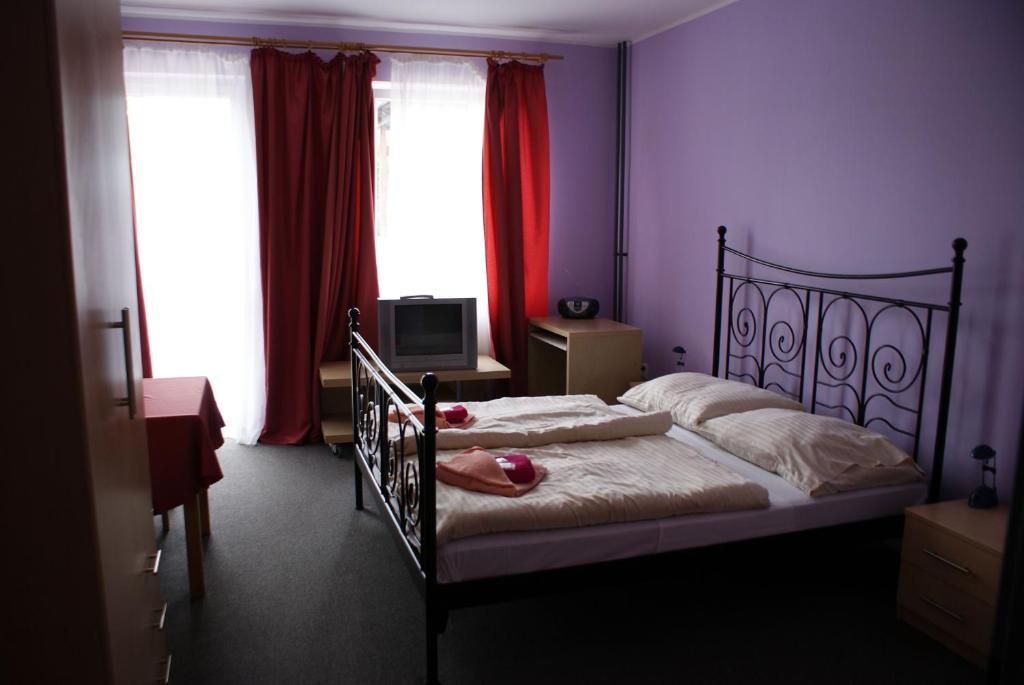 Pension Zlata Noha Bratislava Room photo